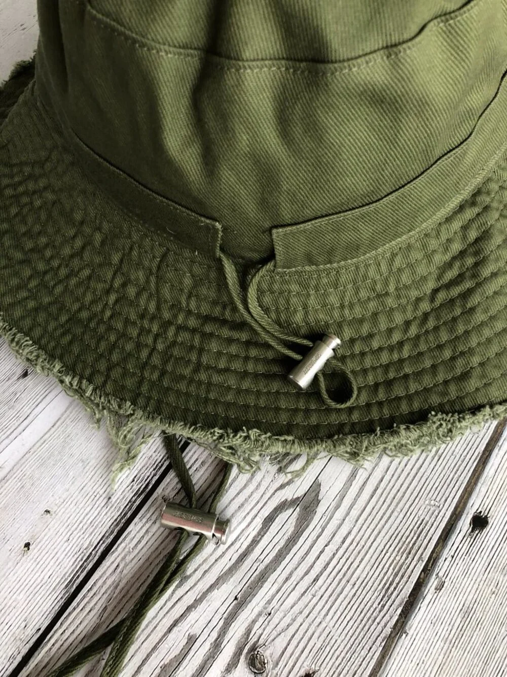 Jacquemus  le bob artichaut bucket hat - Picture 6 of 11